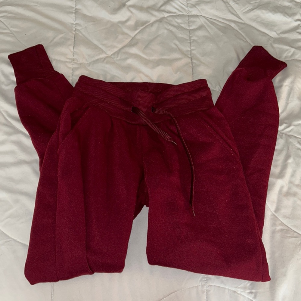 Fashion Nova Burgundy sweatpants with pockets